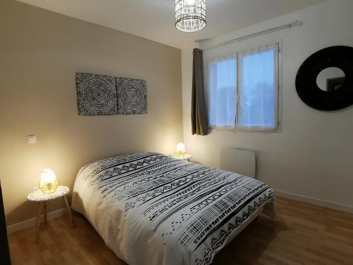Roques  Beau T4 Lumineux Au Calme, Grande Terrasse 아파트